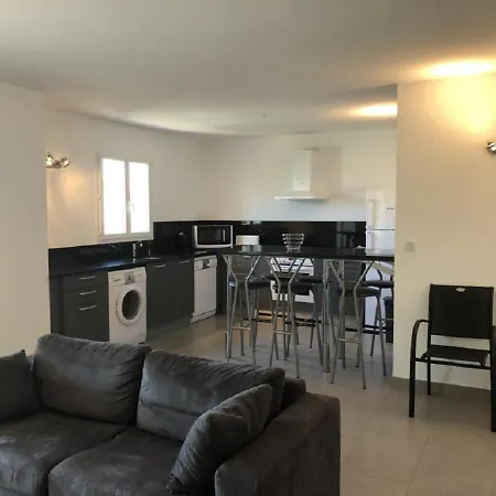 Villa Dans Avec Acces Plage A Pied Et Piscine Commune N14 Sainte-Lucie de Porto-Vecchio